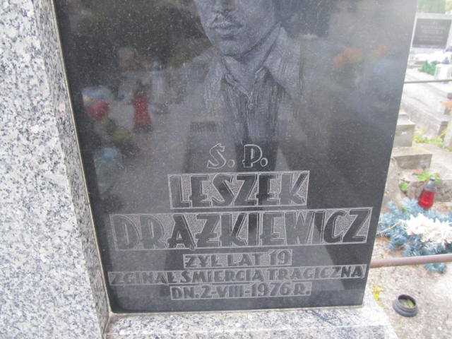 Janusz Drążkiewicz Kurów - Grobonet - Wyszukiwarka osób pochowanych