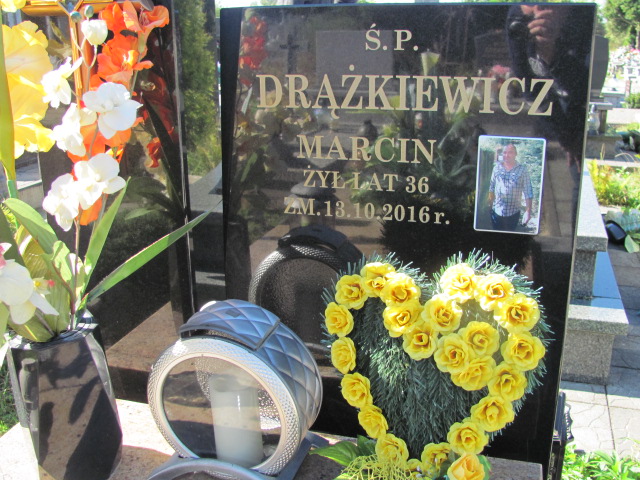 Marcin Drążkiewicz Kurów - Grobonet - Wyszukiwarka osób pochowanych