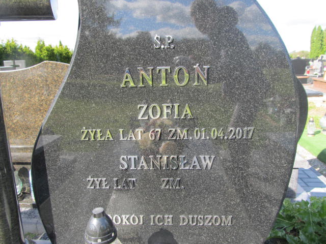 Zofia Anton Kurów - Grobonet - Wyszukiwarka osób pochowanych