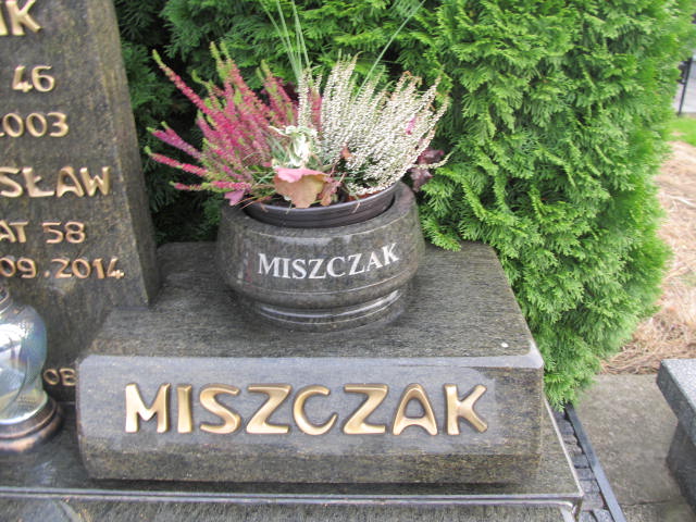 Urszula Miszczak Kurów - Grobonet - Wyszukiwarka osób pochowanych